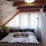 Erzsebet Vendeghaz Es Lägenhet