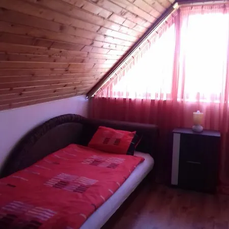Erzsebet Vendeghaz Es Apartment Hajduszoboszlo